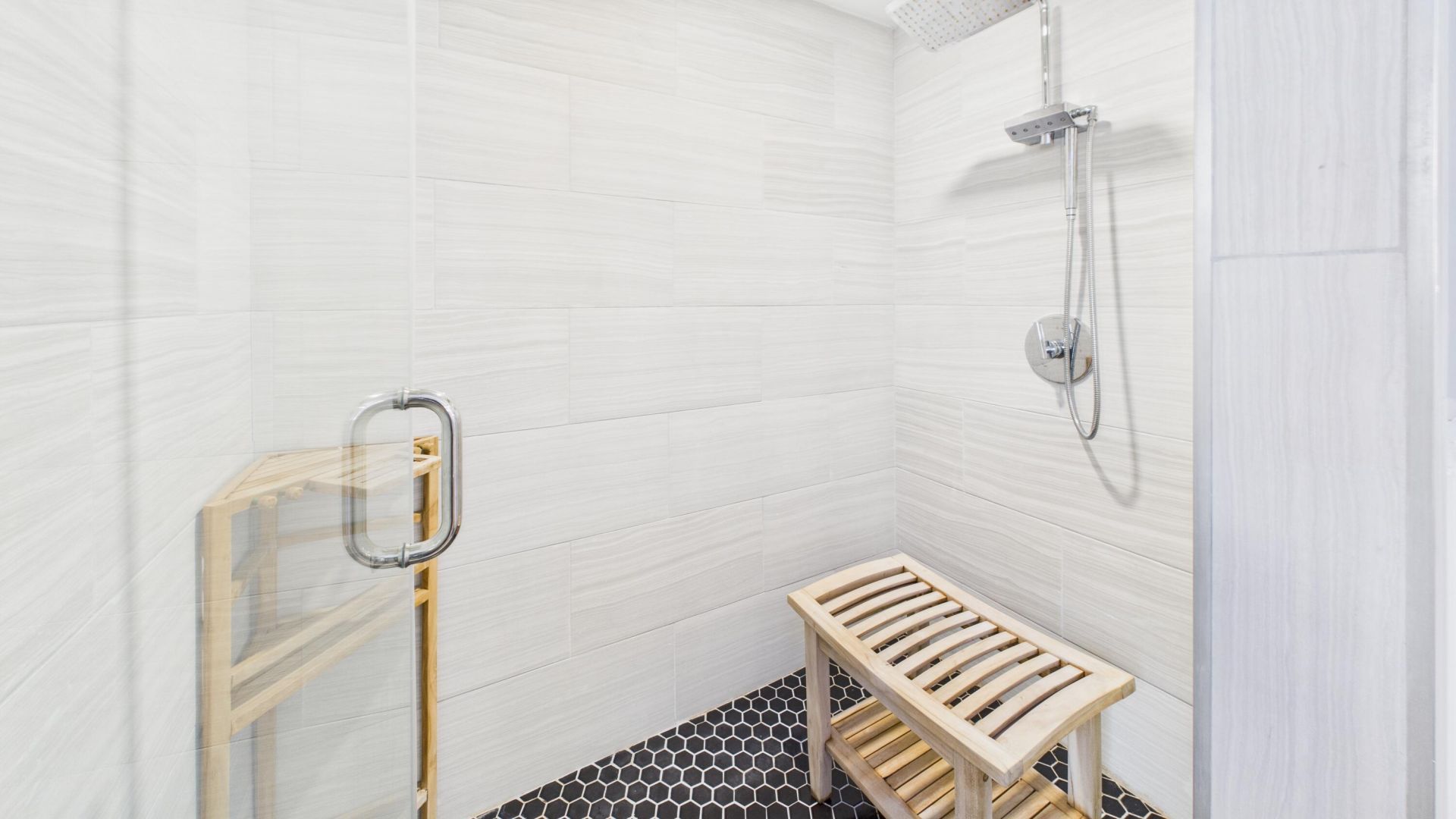 409 Chippendale Lane Photo 10