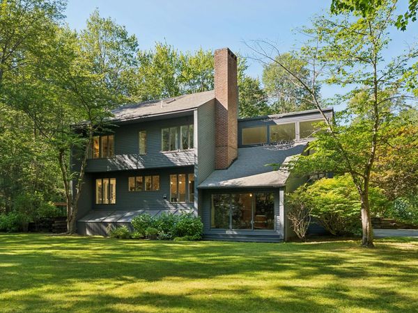 53 Waites Landing Road, Falmouth, ME 04105