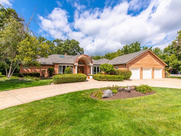 717 Westridge Road, Joliet, IL 60431