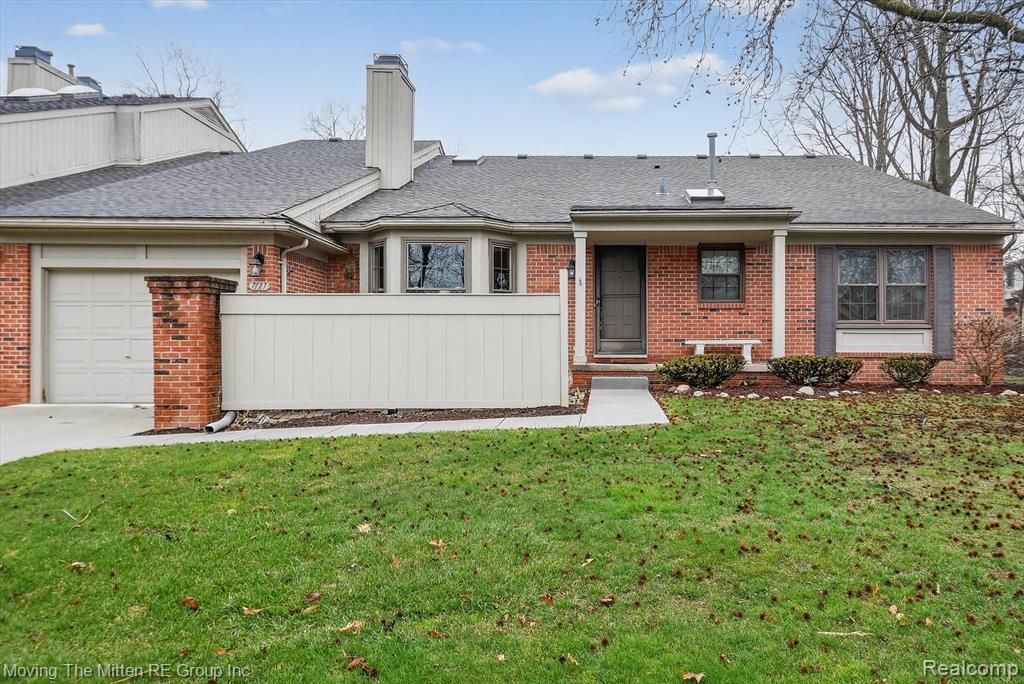 7127 Danbrooke Court, West Bloomfield Township, MI 48322 Main Photo