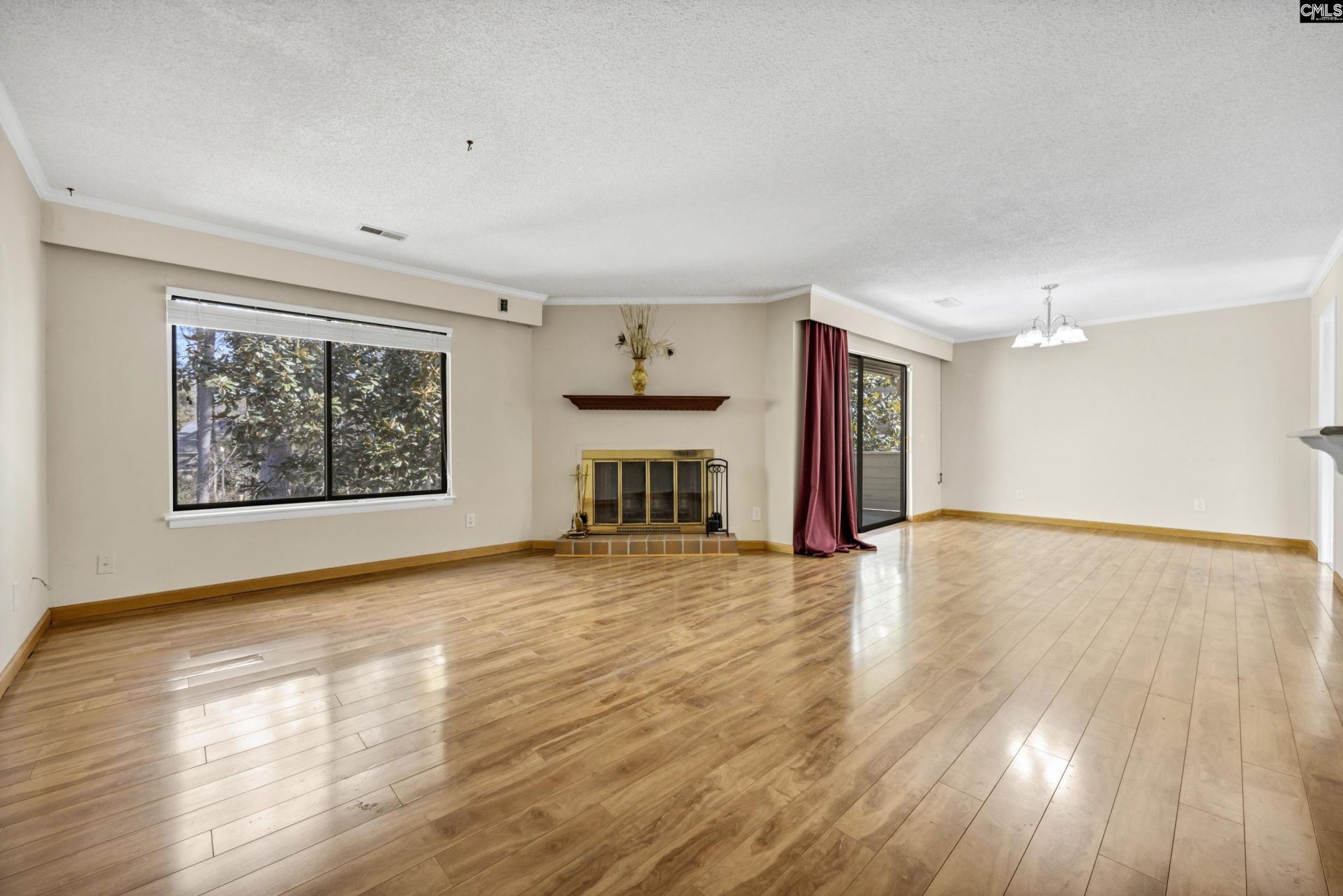 46 Woodwind Court Photo 11