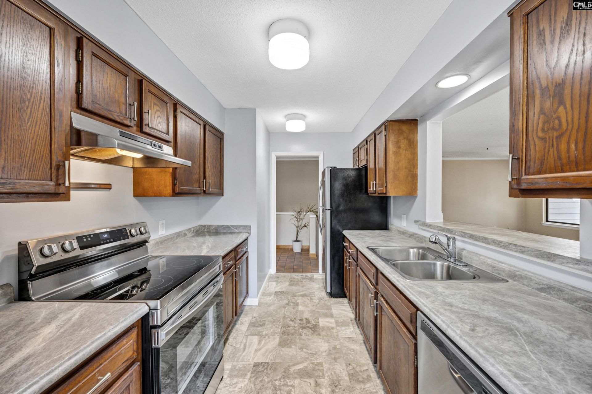 46 Woodwind Court Photo 15