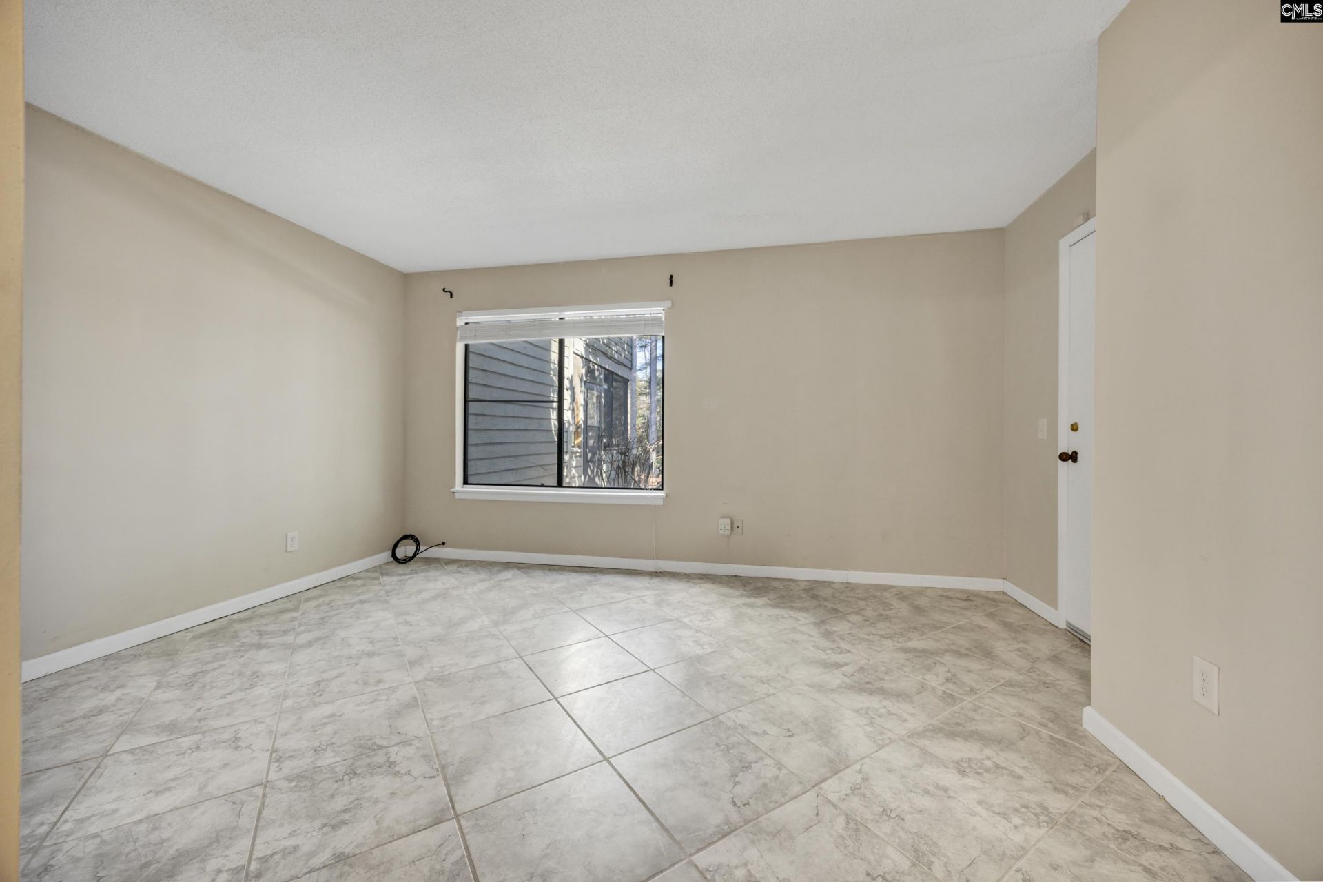 46 Woodwind Court Photo 25