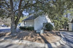 46 Woodwind Court photo 4