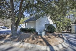 46 Woodwind Court photo 4