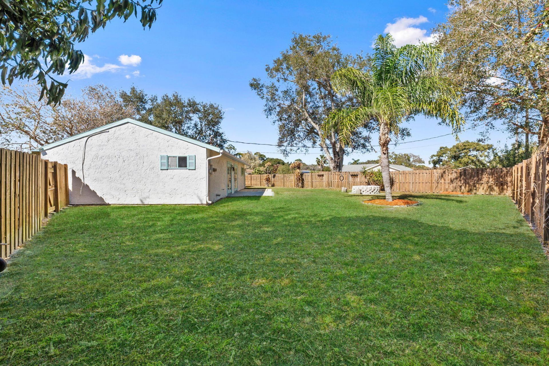 126 Ormond Court, Sebastian, FL 32958 Photo