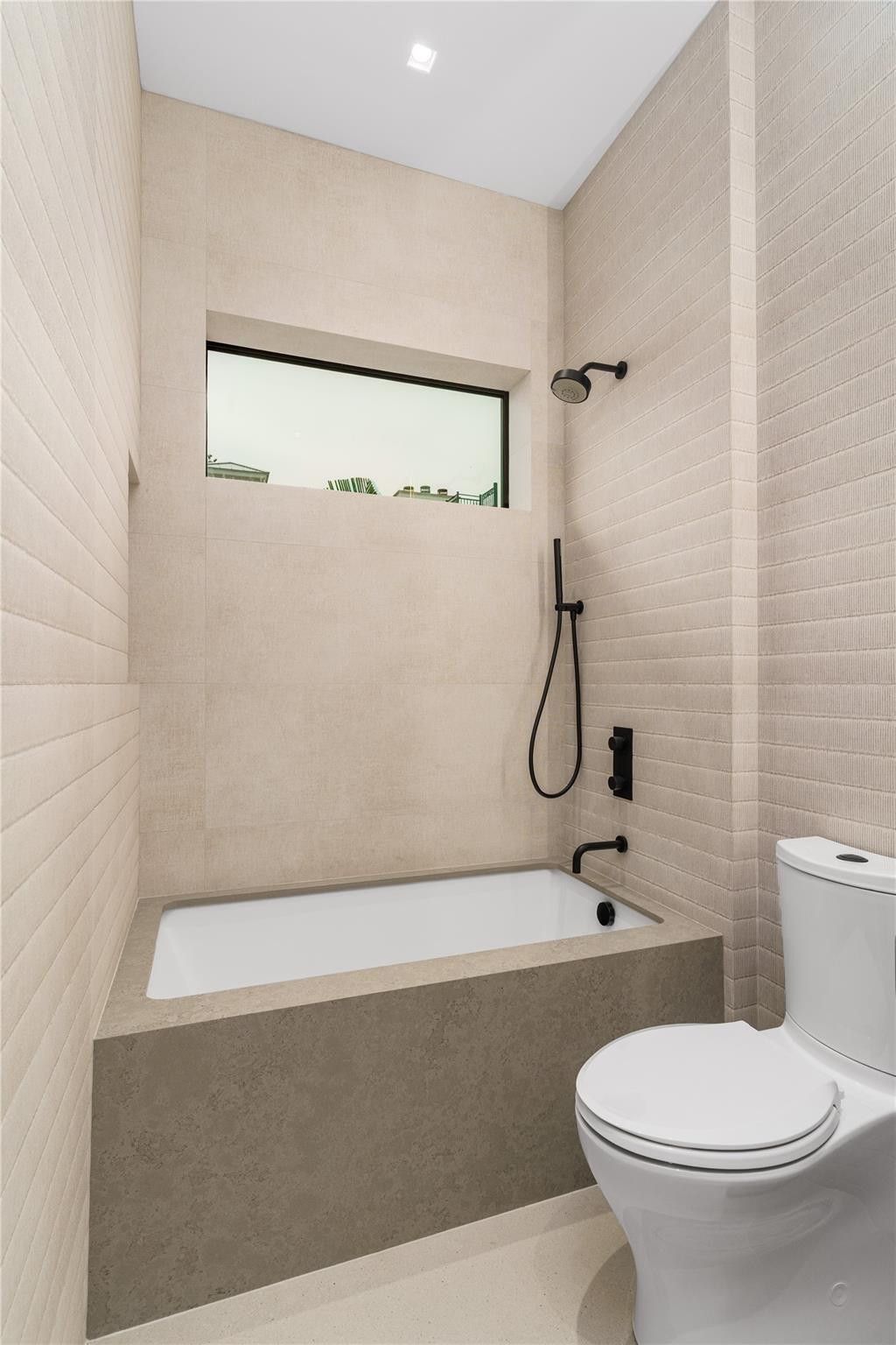 6107 N Ocean Blvd, Ocean Ridge, FL 33435 Photo