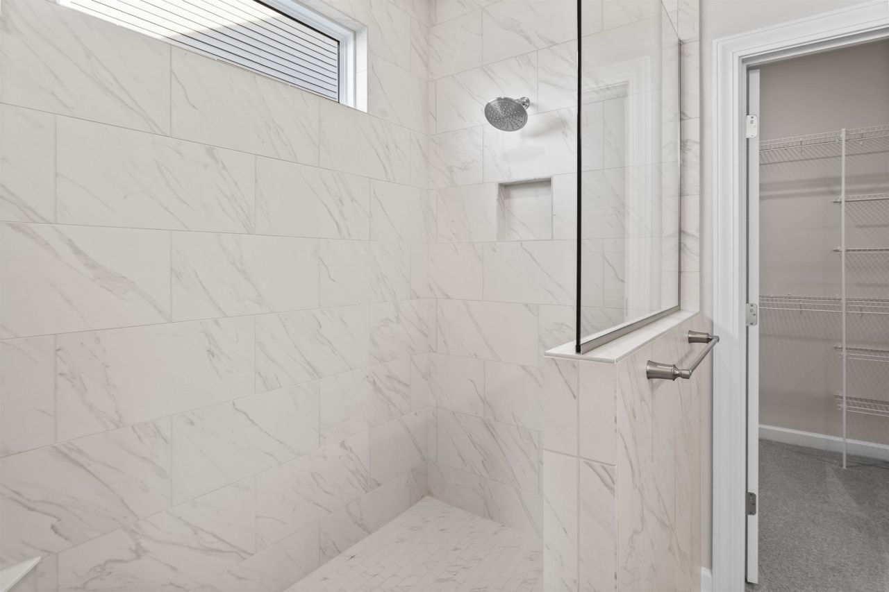 262 Broughton Dr.  Photo 11