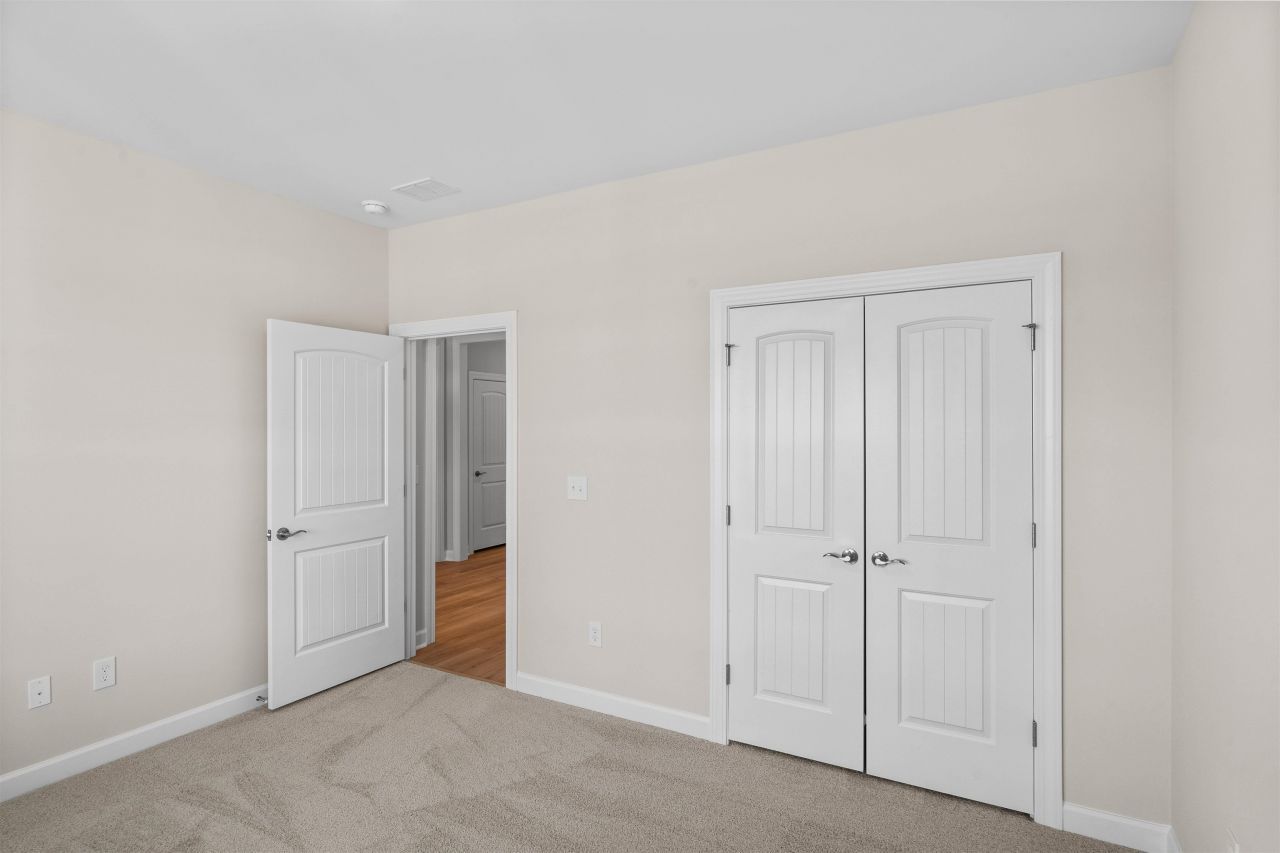 262 Broughton Dr.  Photo 13