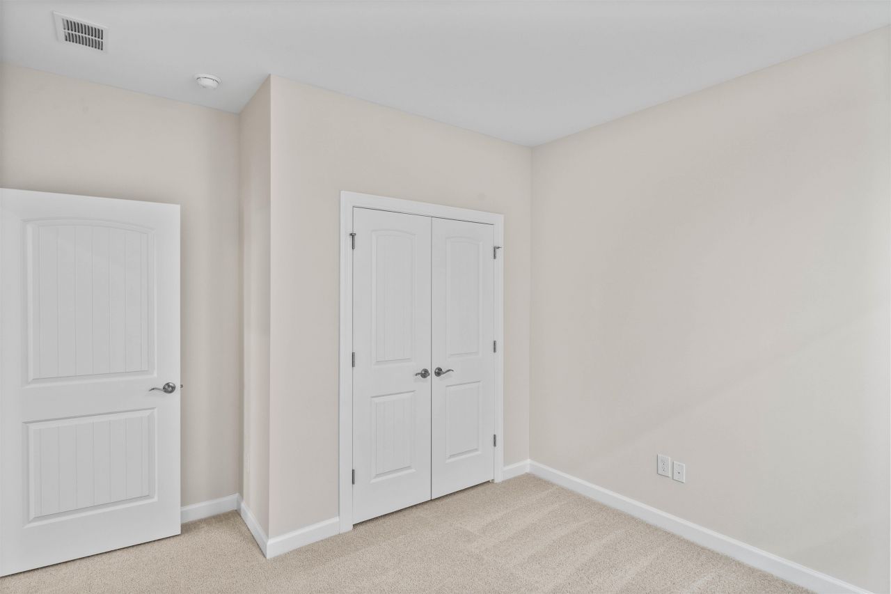 262 Broughton Dr.  Photo 16