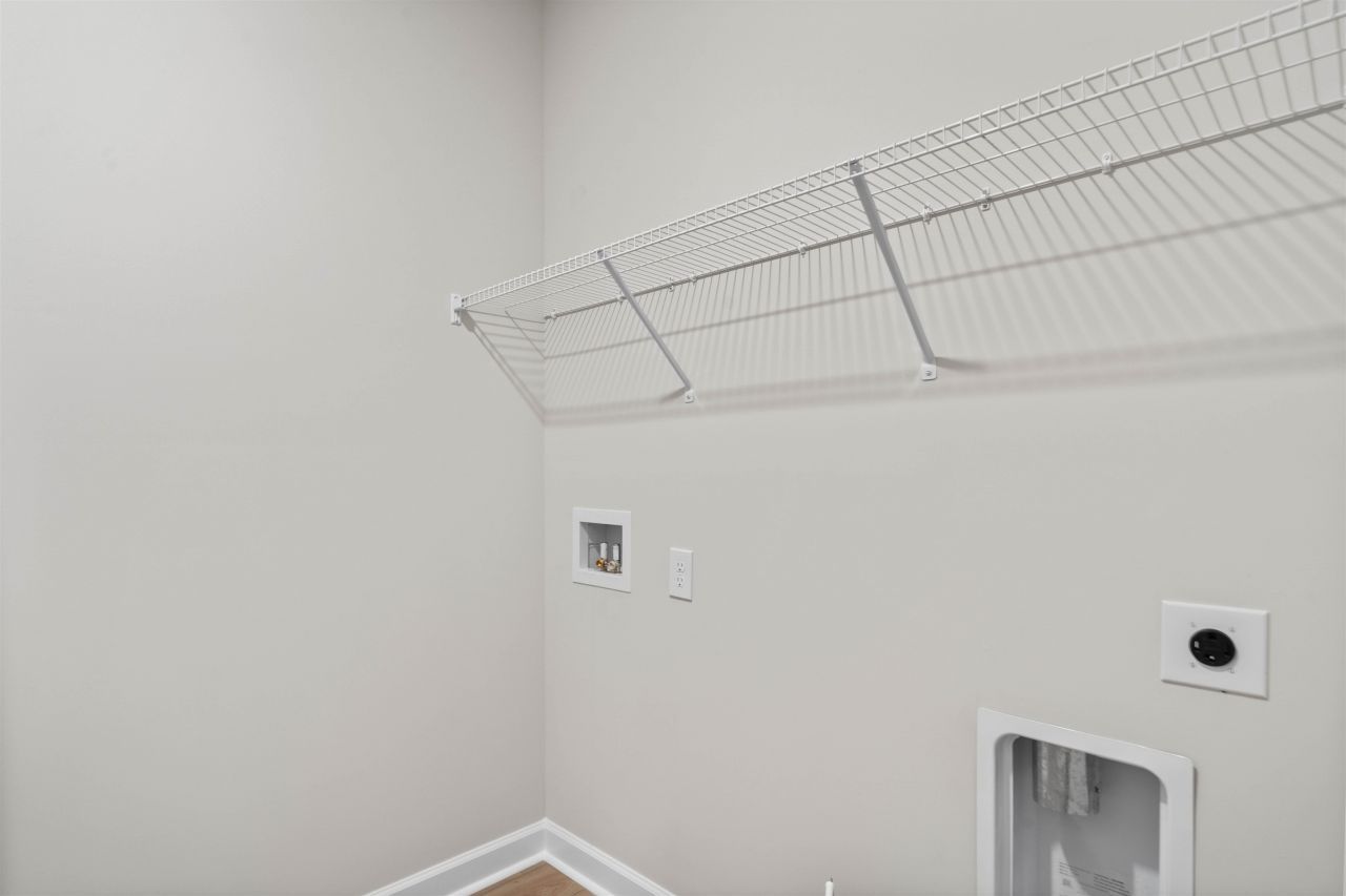 262 Broughton Dr.  Photo 19