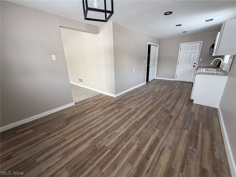 58 Rutledge Drive, Youngstown, OH 44505 Photo 5