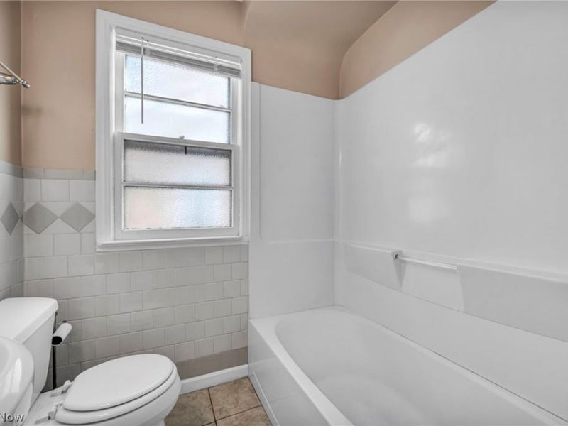 21202 Gardenview Drive, Maple Heights, OH 44137 Photo 22