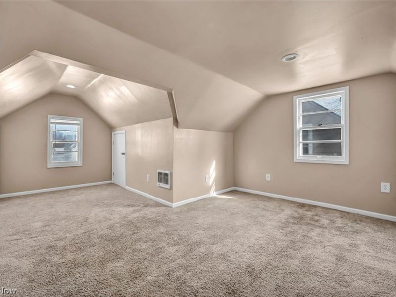 21202 Gardenview Drive, Maple Heights, OH 44137 Photo 33