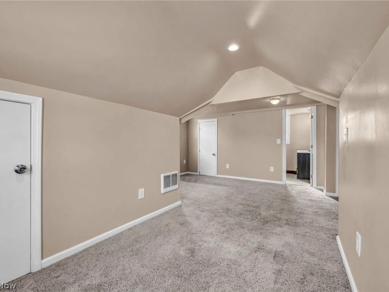 21202 Gardenview Drive, Maple Heights, OH 44137 Photo 34