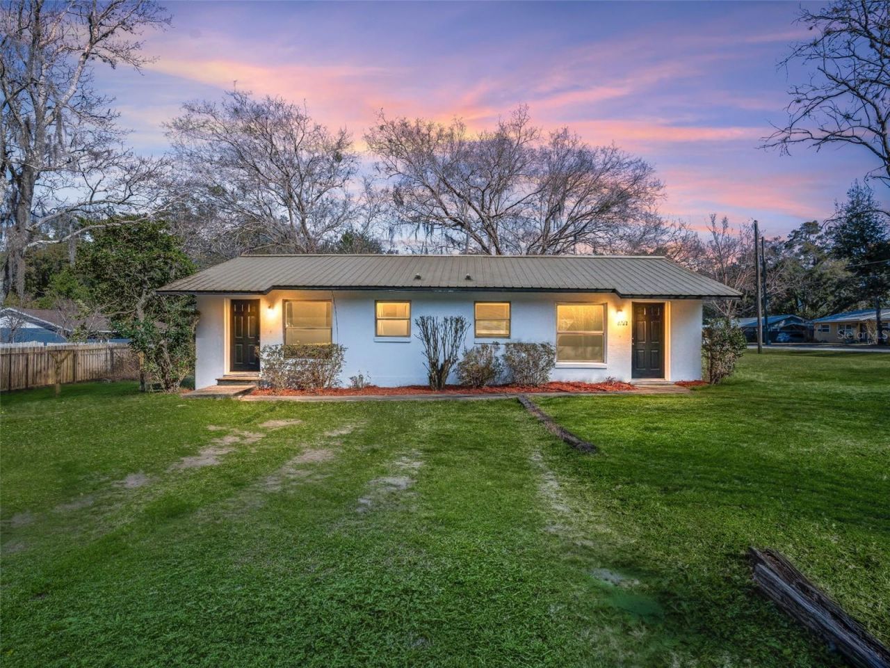 5911/5913 NW 9th Street, Ocala, FL 34482 Main Photo