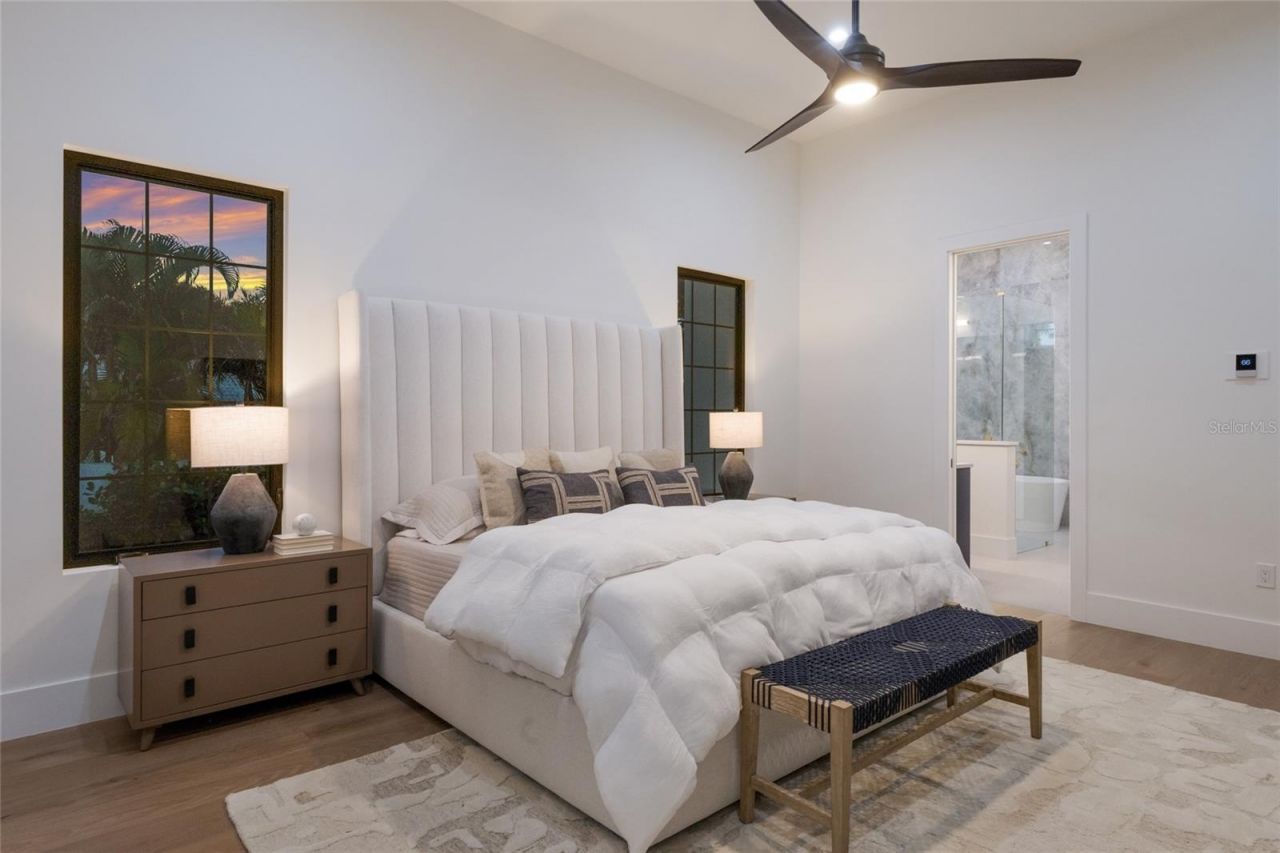 329 Bird Key Drive, Sarasota, FL 34236 Photo