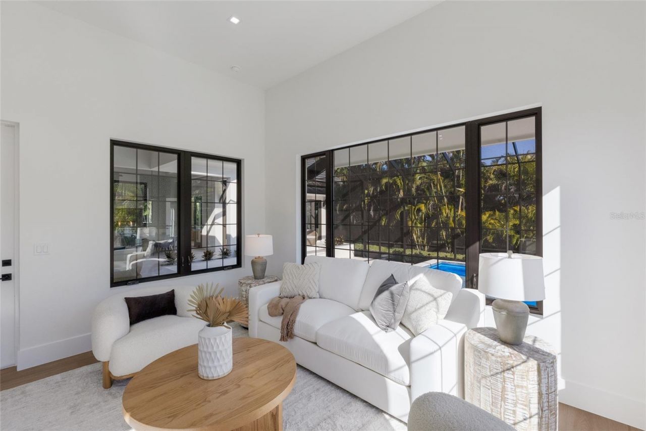 329 Bird Key Drive, Sarasota, FL 34236 Photo