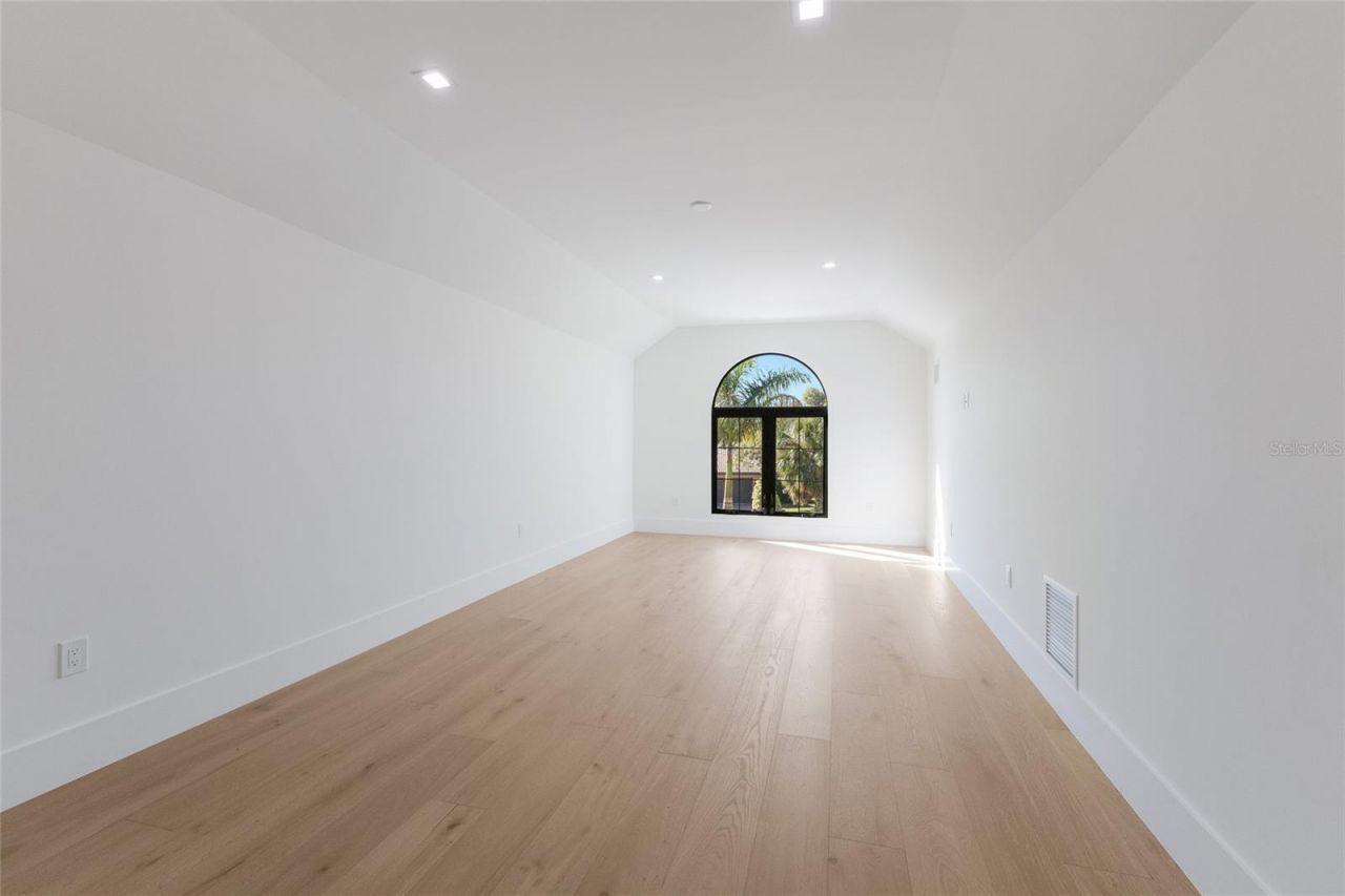 329 Bird Key Drive, Sarasota, FL 34236 Photo