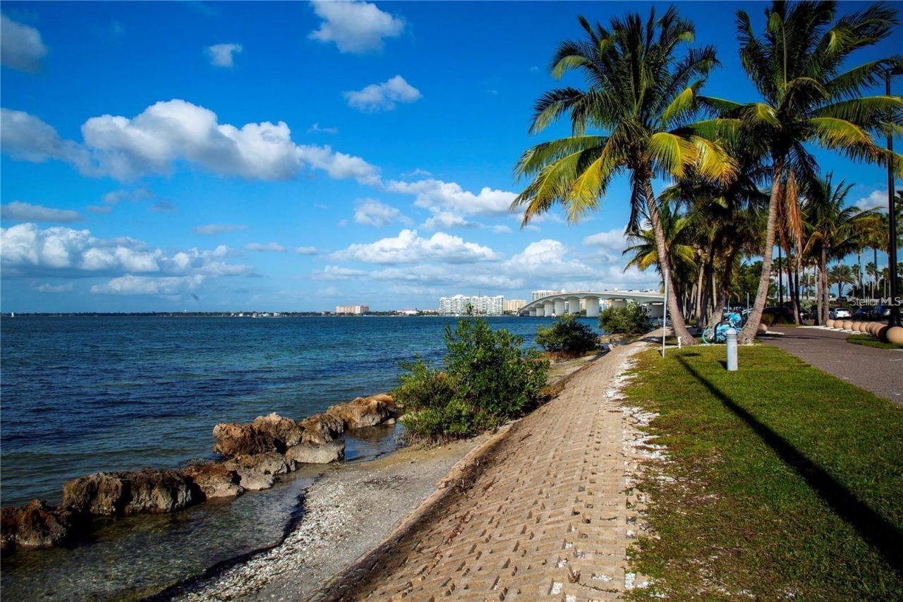 329 Bird Key Drive, Sarasota, FL 34236 Photo