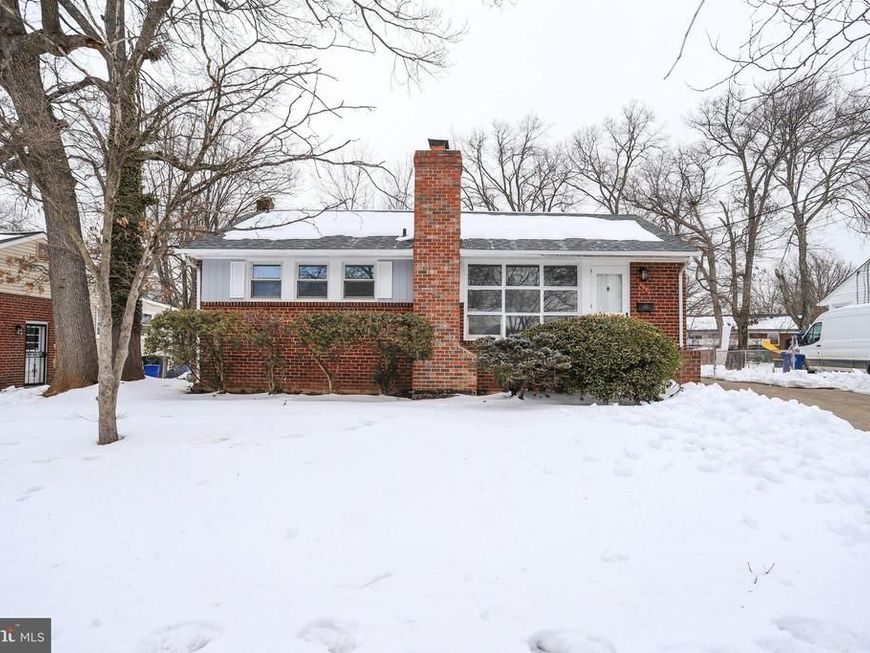 8124 Gavin Street, Hyattsville, MD 20784 Main Photo