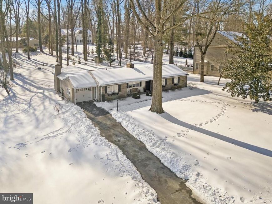 211 Deepdale Road, Wayne, PA 19087 Main Photo