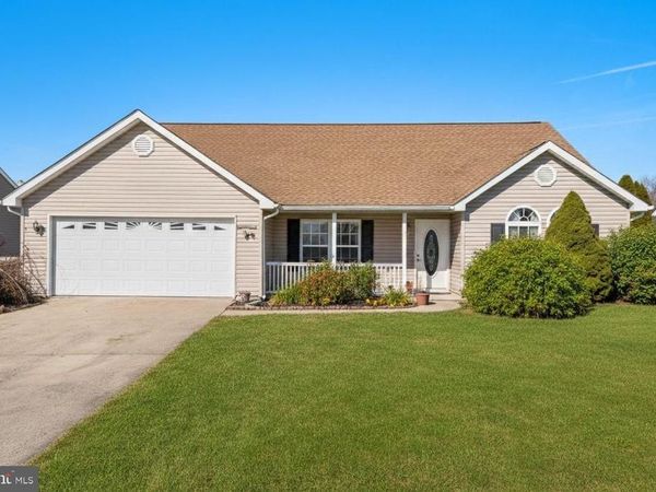 92 WYER STREET, WEYERS CAVE, VA 24486