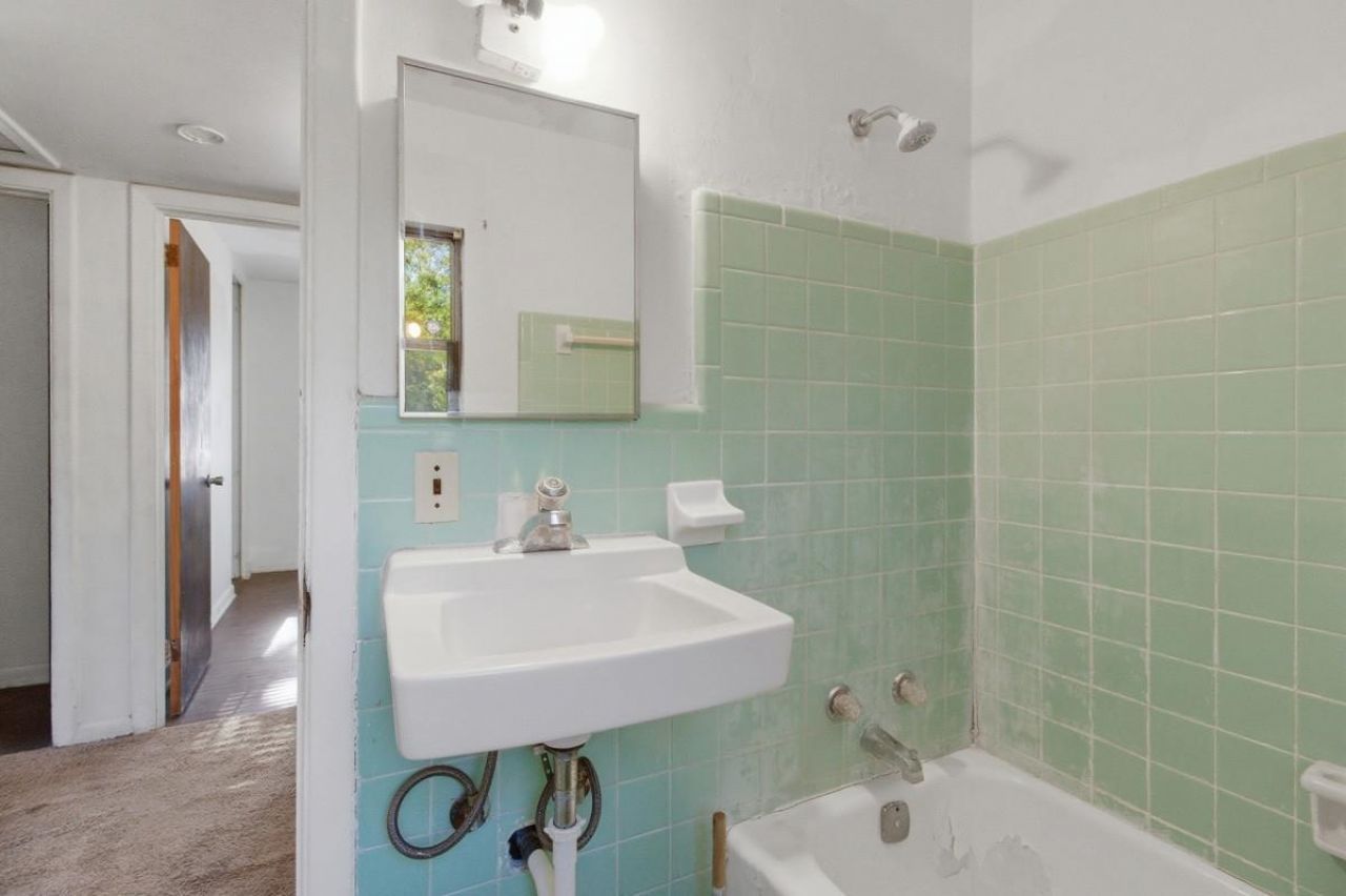 2805 Pontiac Drive, Tallahassee, FL 32301 Photo