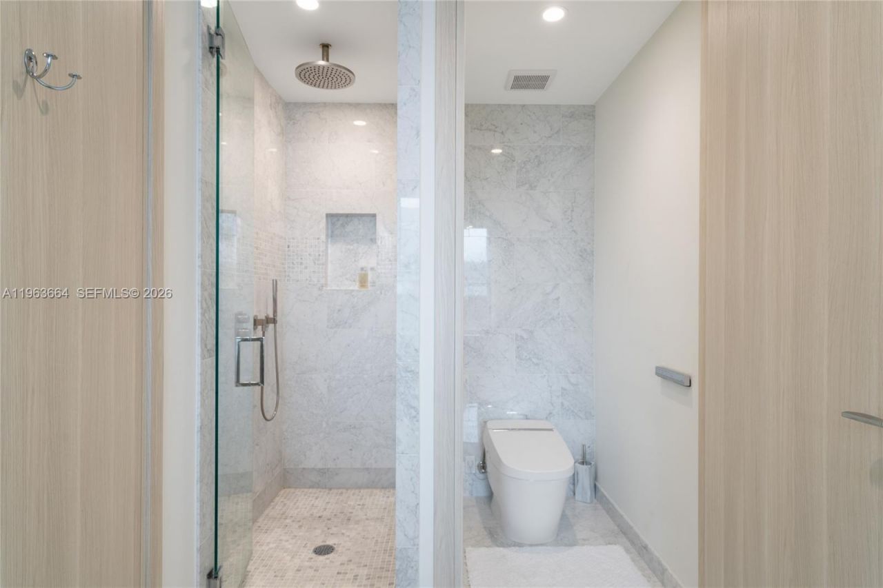 1000 Brickell Plz, Unit PH5005, Miami, FL 33131 Photo