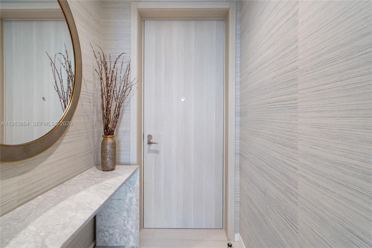 1000 Brickell Plz, Unit PH5005, Miami, FL 33131 Photo