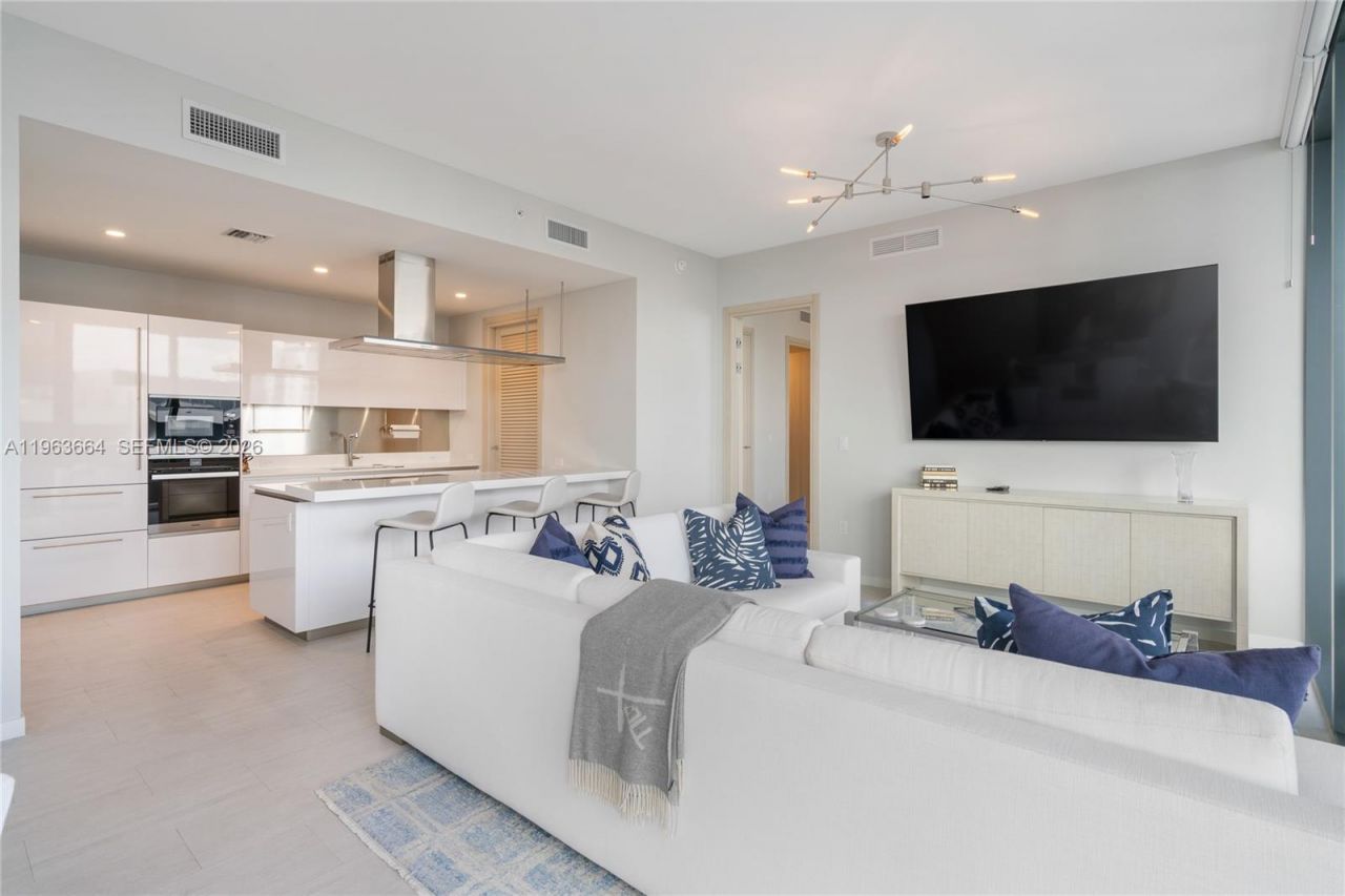 1000 Brickell Plz, Unit PH5005, Miami, FL 33131 Photo