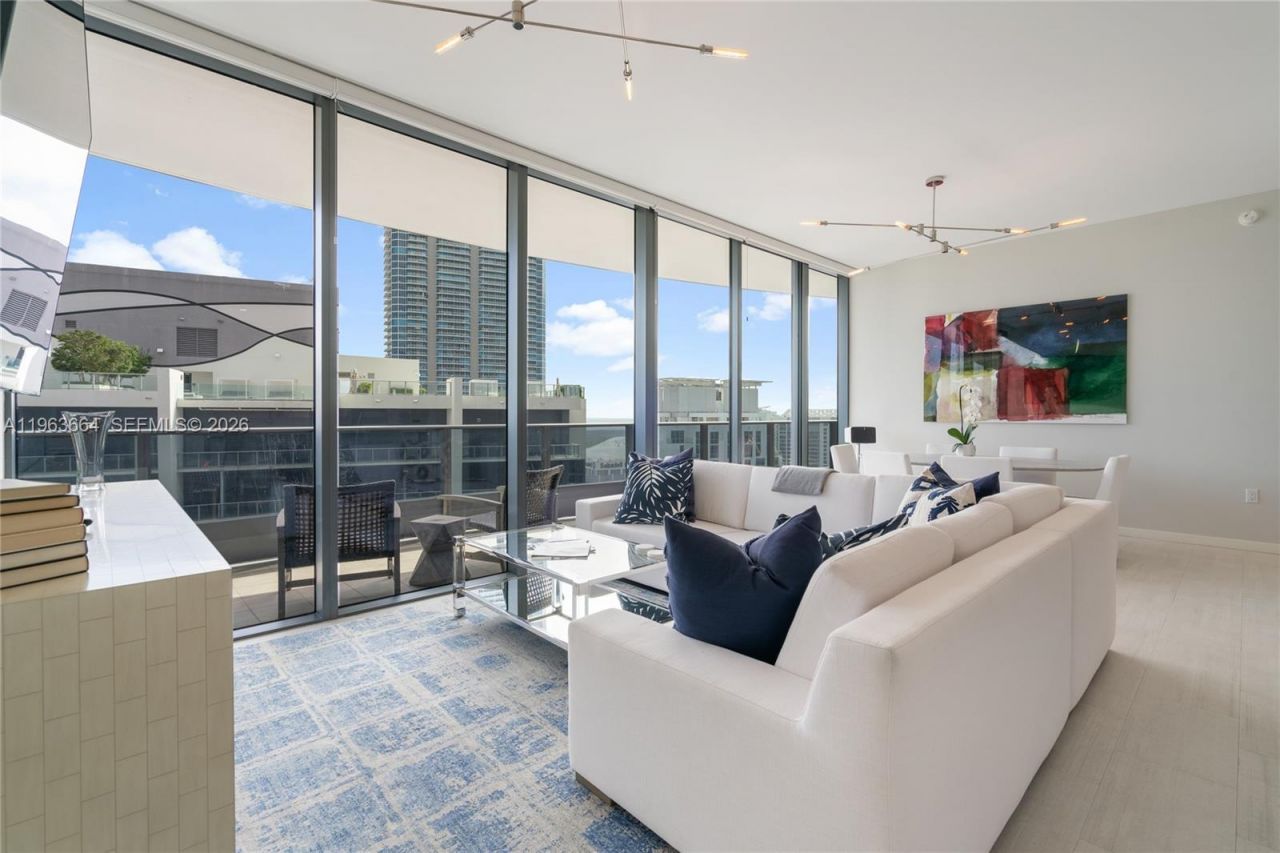 1000 Brickell Plz, Unit PH5005, Miami, FL 33131 Photo