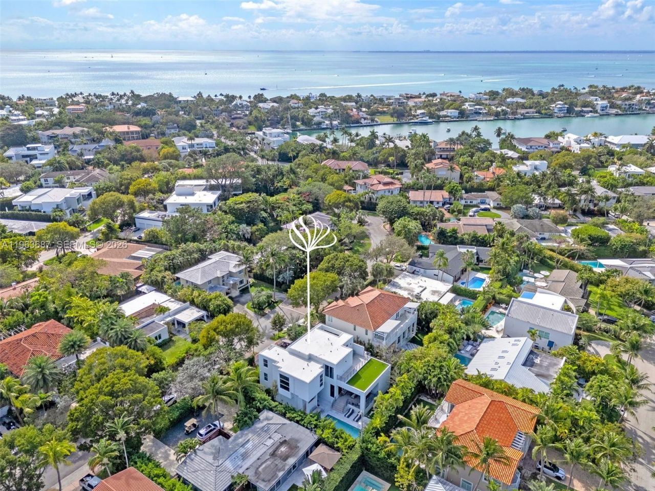 285 W Mashta Dr, Key Biscayne, FL 33149 Photo