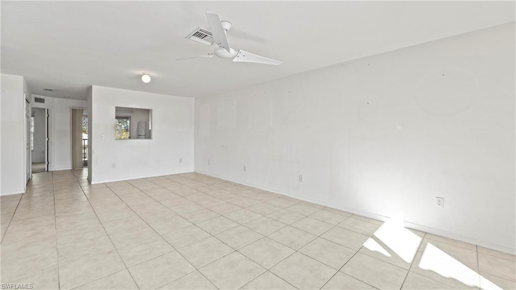 4520 Skyline Blvd, Unit 201, Cape Coral, FL 33914 Photo