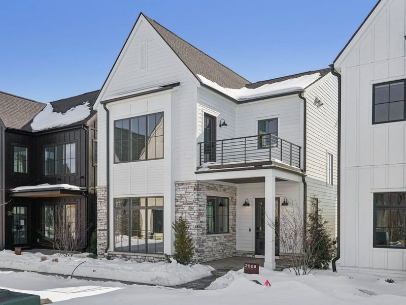 2828 Kobuk Drive, Columbus, OH 43228 Photo 4