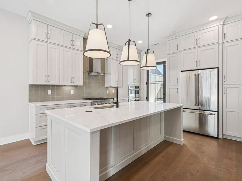 2828 Kobuk Drive, Columbus, OH 43228 Photo 8