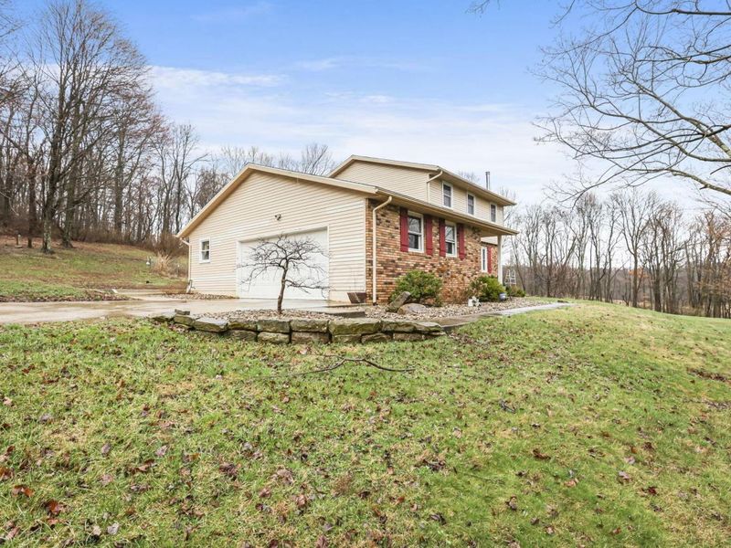 10410 Pleasant Valley Road NE, Frazeysburg, OH 43822 Photo 32