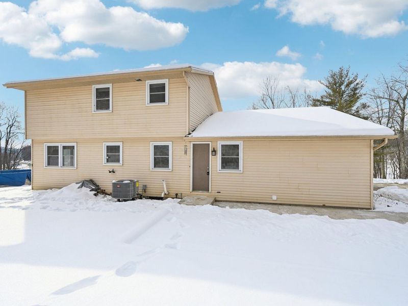 10410 Pleasant Valley Road NE, Frazeysburg, OH 43822 Photo 35