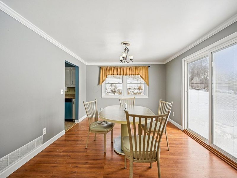 10410 Pleasant Valley Road NE, Frazeysburg, OH 43822 Photo 4