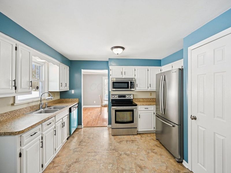 10410 Pleasant Valley Road NE, Frazeysburg, OH 43822 Photo 8