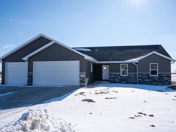 1255 W THORN CREEK DRIVE, Hilbert, WI 54129