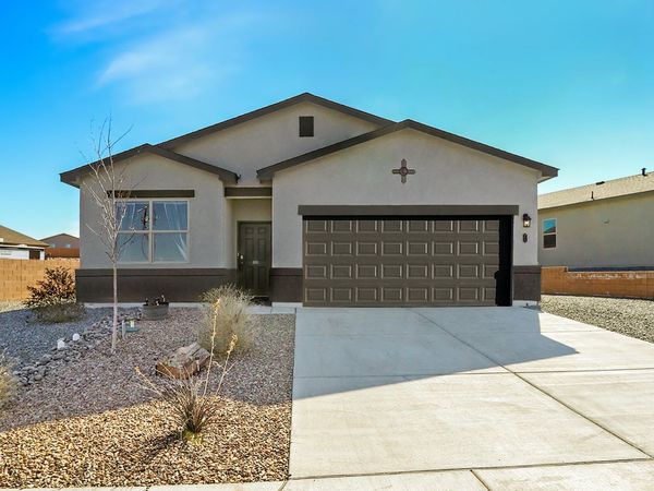 71 Tome Vista Drive, Los Lunas, NM 87031