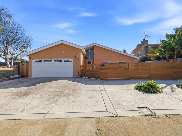 4600 4600 Delores Dr, Union City, CA 94587