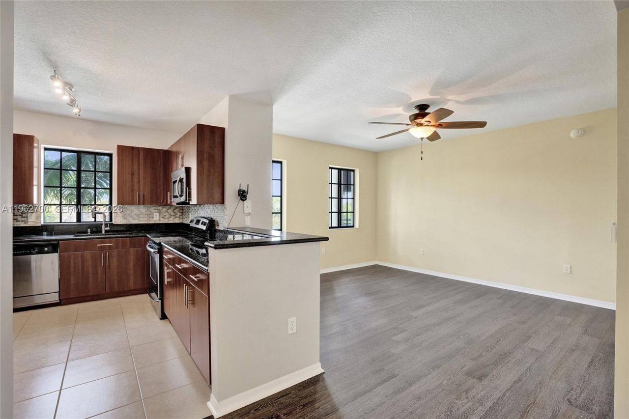 4907 Midtown Ln, Unit 1314, Palm Beach Gardens, FL 33418 Photo