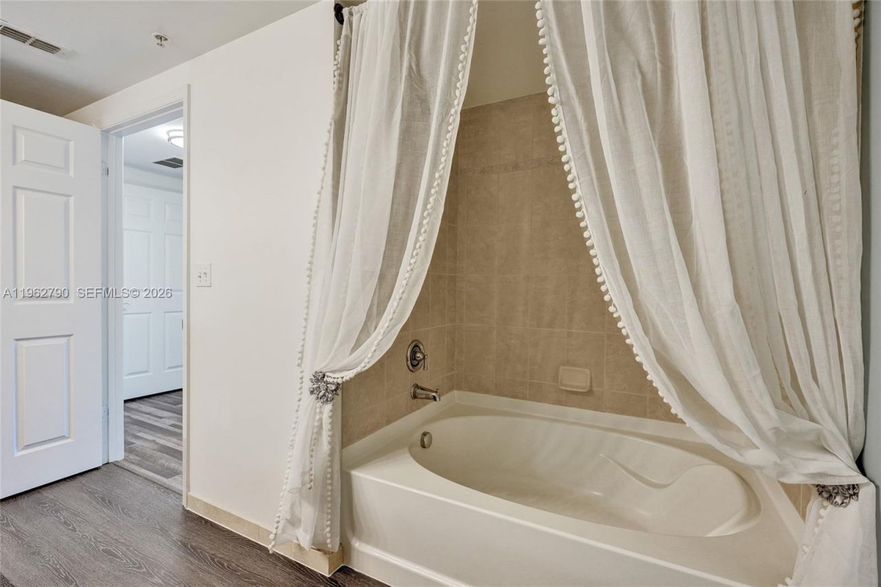 4907 Midtown Ln, Unit 1314, Palm Beach Gardens, FL 33418 Photo