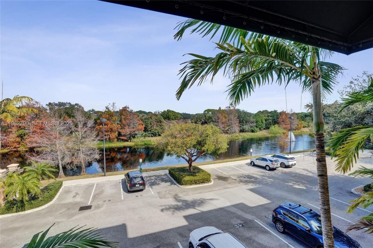 4907 Midtown Ln, Unit 1314, Palm Beach Gardens, FL 33418 Photo