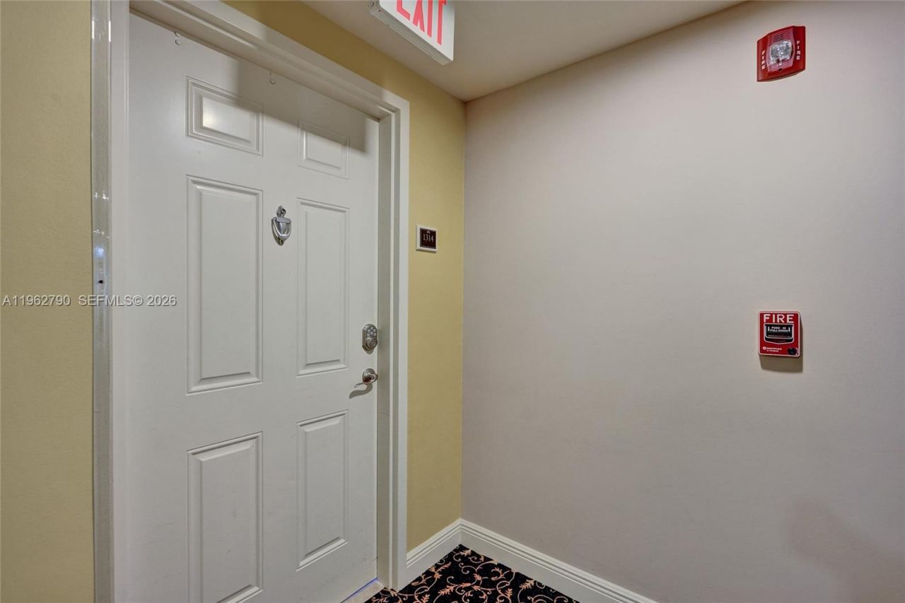 4907 Midtown Ln, Unit 1314, Palm Beach Gardens, FL 33418 Photo