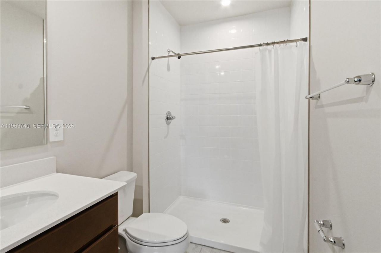 323 Raspberry Rd, Unit 323, Fort Pierce, FL 34981 Photo