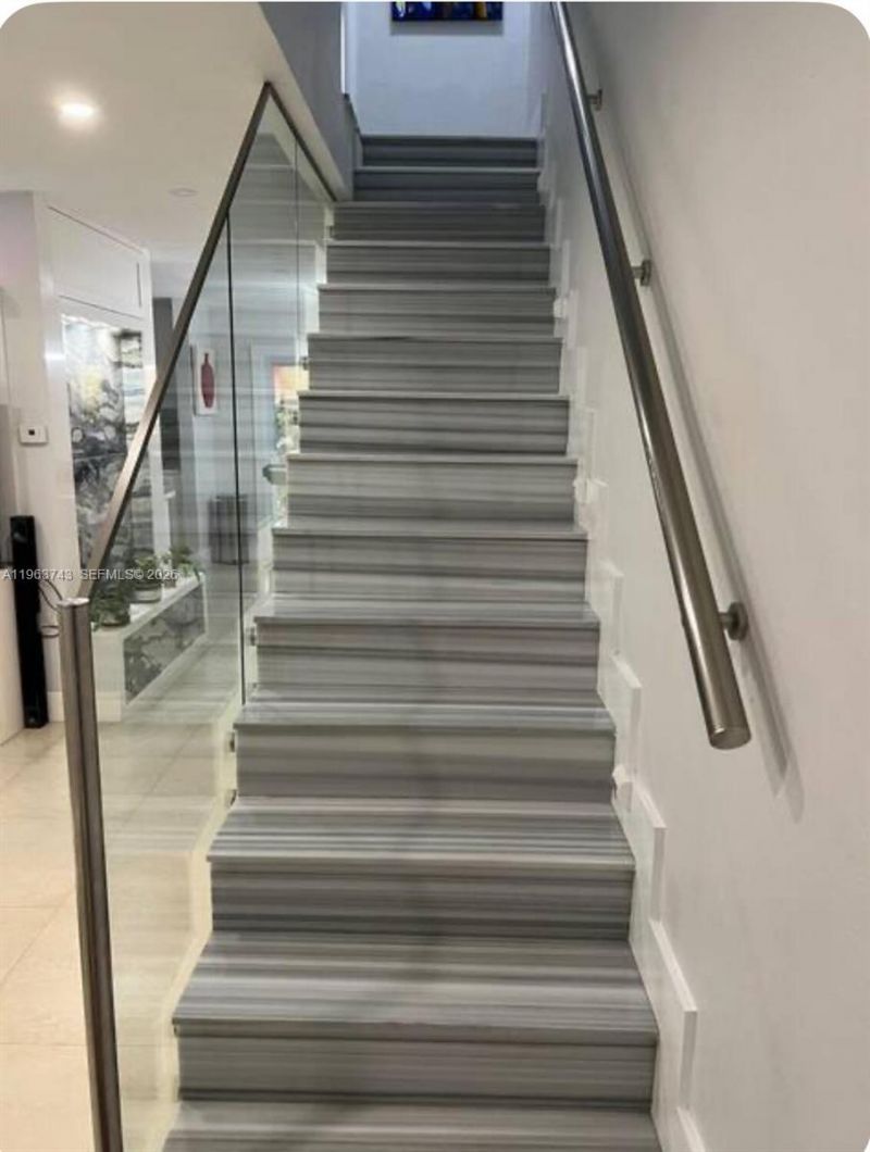 1305 W 53rd St, Unit 102, Hialeah, FL 33012 Photo