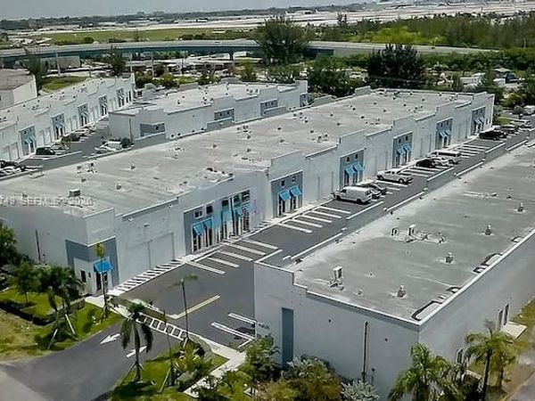 2365 NW 70th Ave , Unit C24, Miami, FL 33122